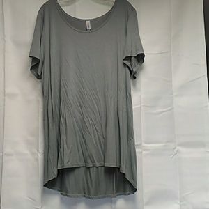 Lularoe classic tee